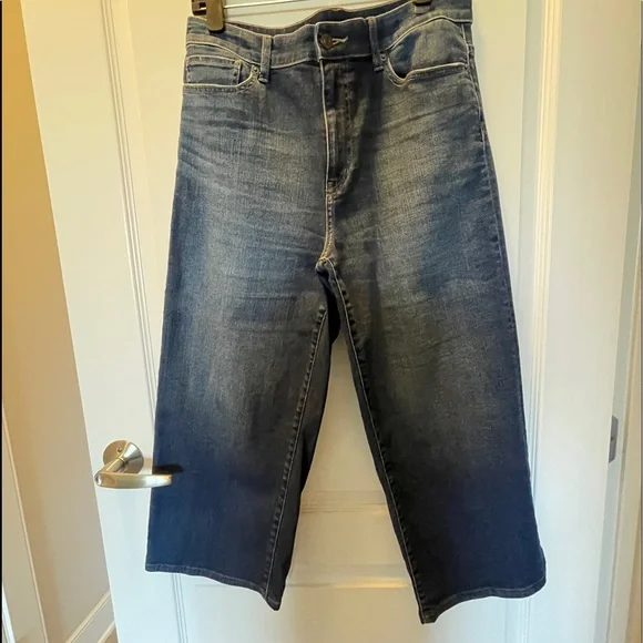 Uniqlo jeans high rise wide cropped Size 29 - Picture 2 of 11